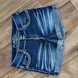 Rue21 Stretchy Denim Shorts Woman Size 5/6